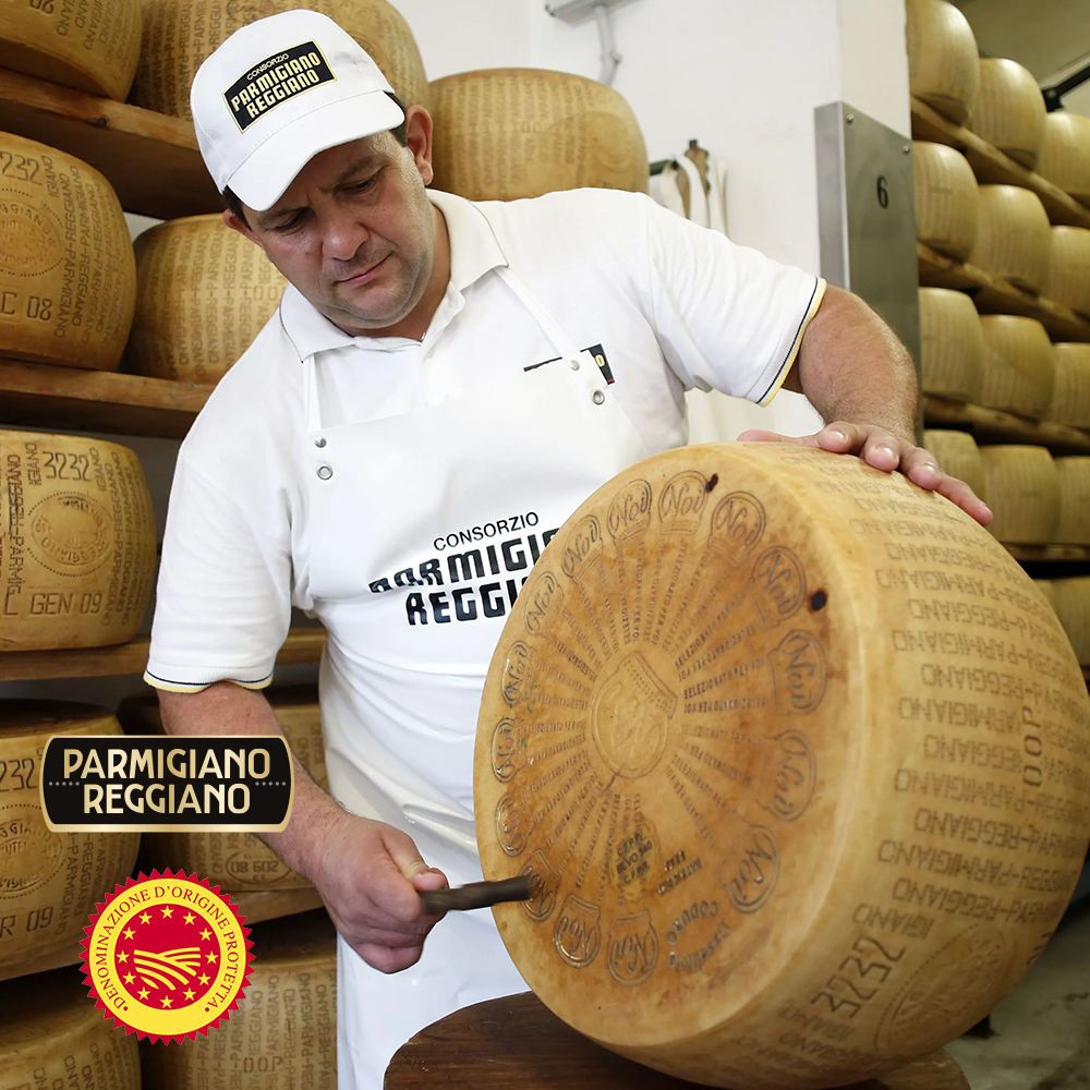 Parmigiano Reggiano DOP 24 Months - 850g | 1.9lb - Caseificio Dotti